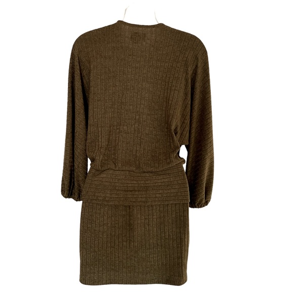 Saylor from Revolve Kimber mini dress size small - Picture 4 of 6